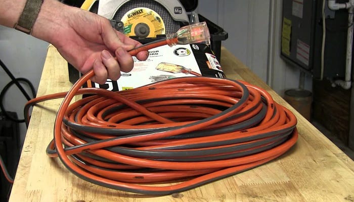Choosing-the-right-extension-cord-for-RV