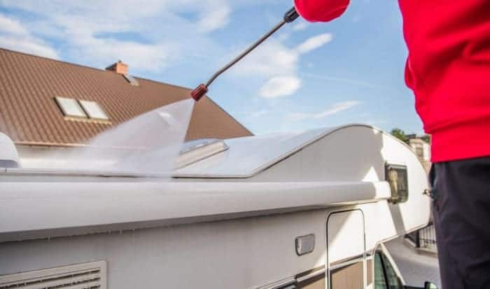 best-rv-roof-cleaner-and-protectant