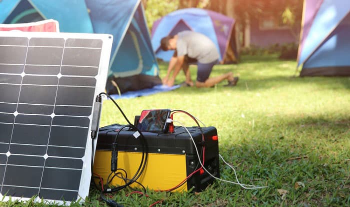 how-many-batteries-per-solar-panel